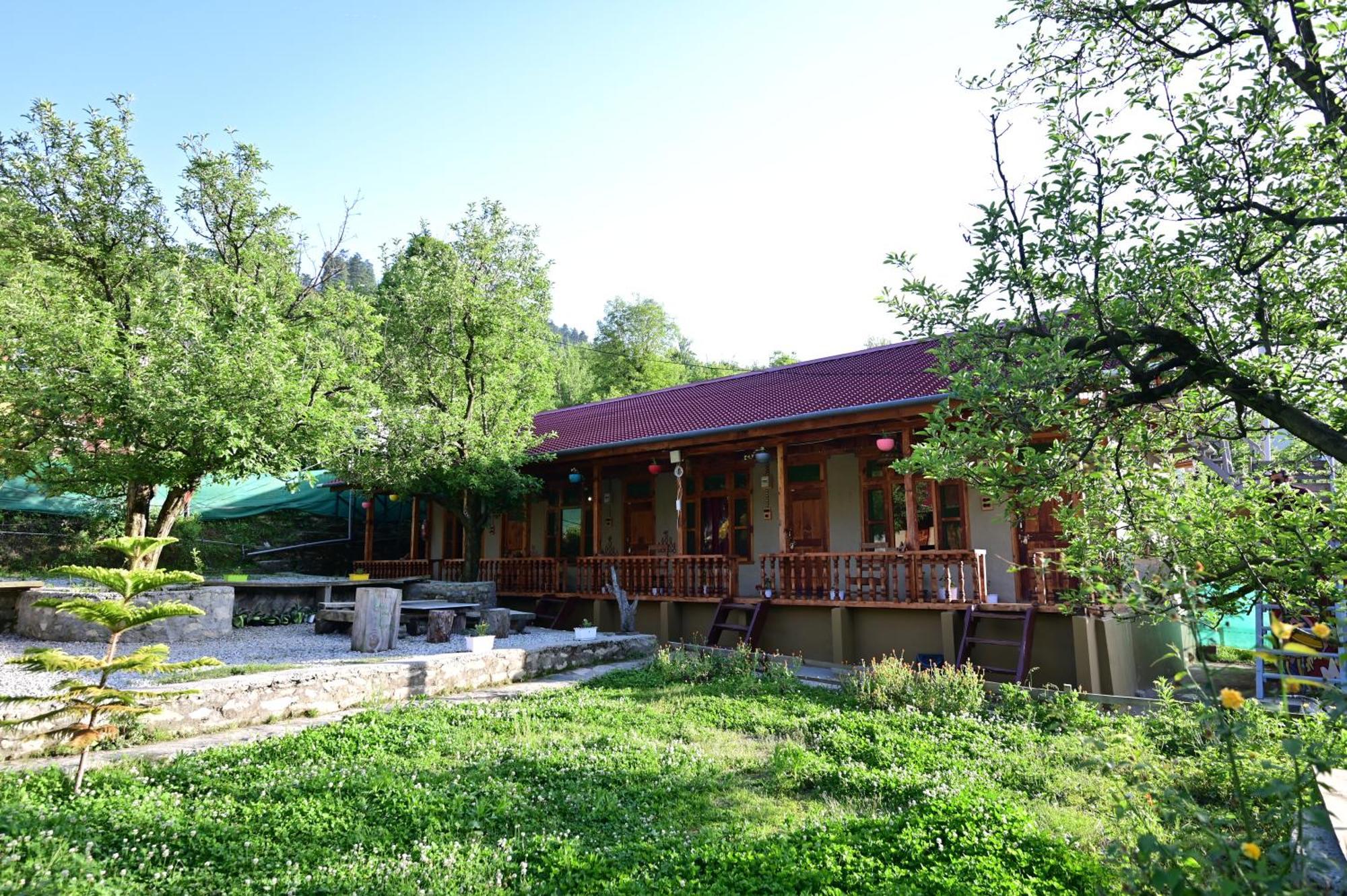 Himalayan Mud Resort Kasol Eksteriør billede