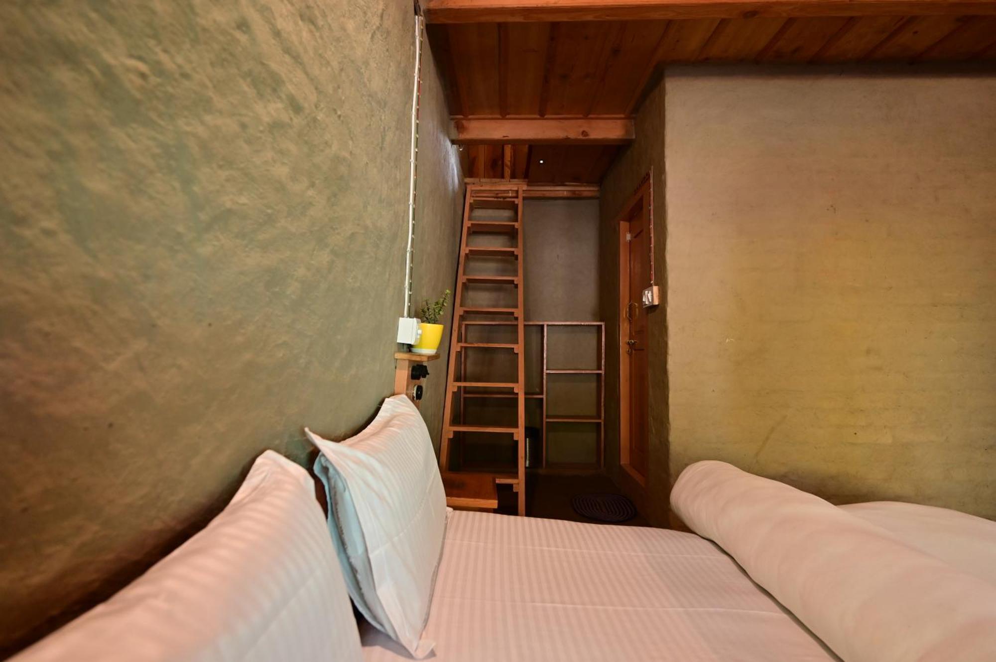 Himalayan Mud Resort Kasol Eksteriør billede