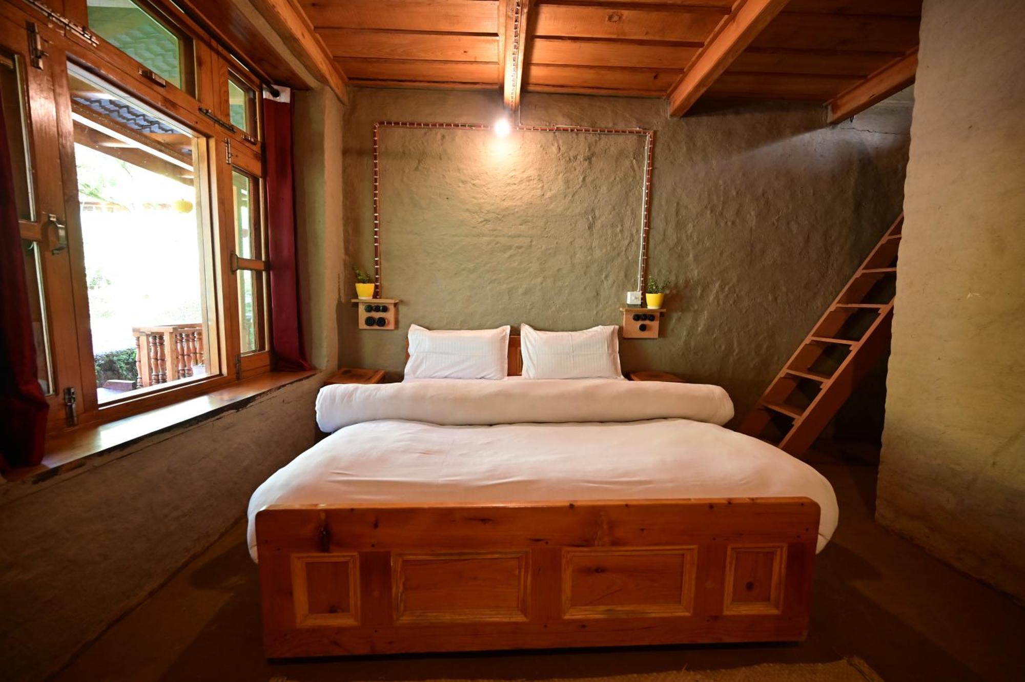 Himalayan Mud Resort Kasol Eksteriør billede