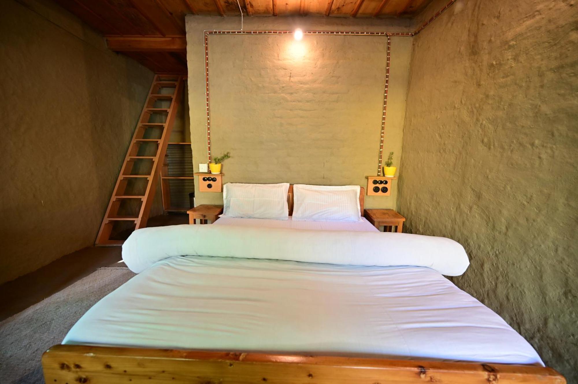 Himalayan Mud Resort Kasol Eksteriør billede