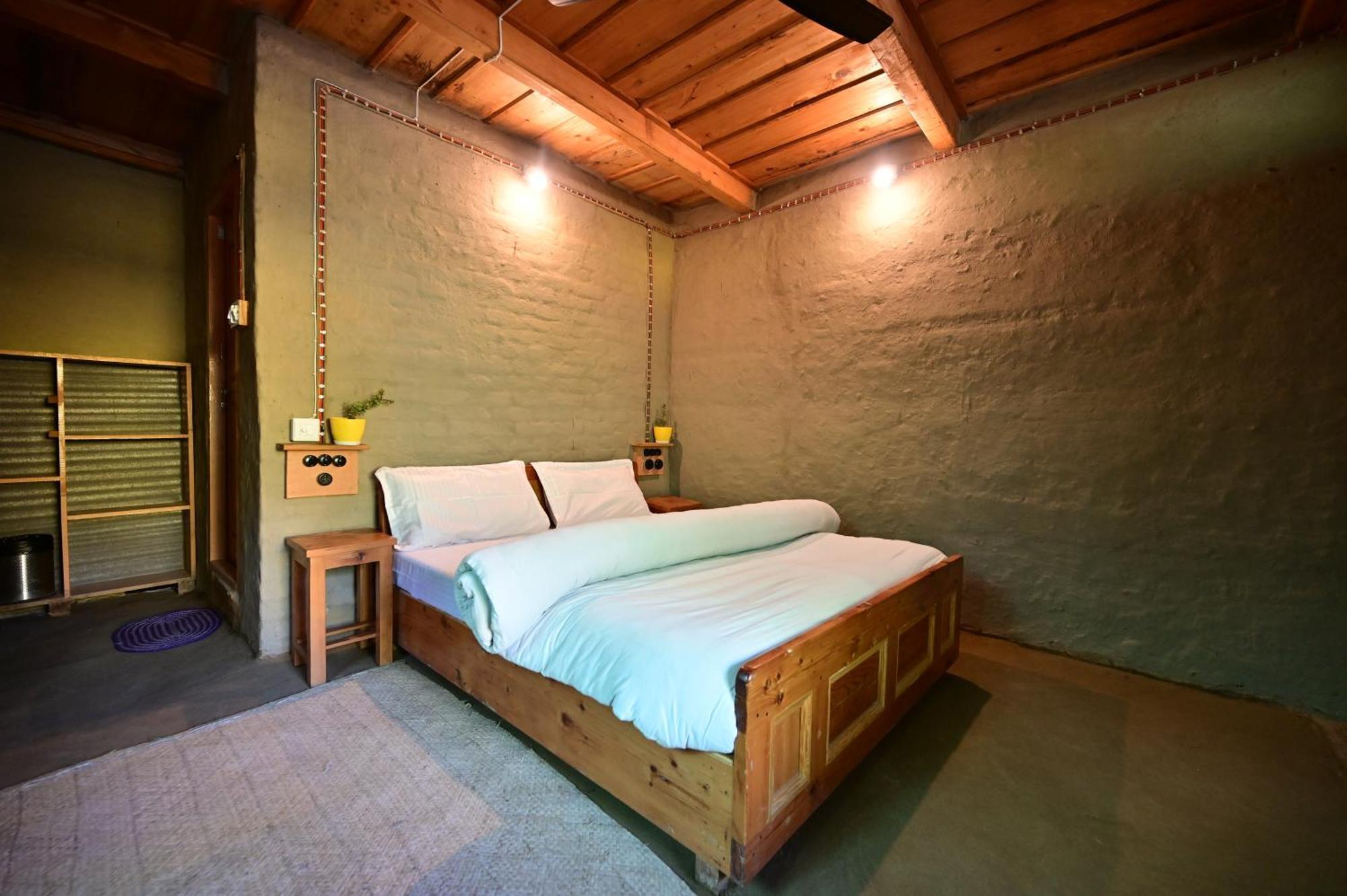 Himalayan Mud Resort Kasol Eksteriør billede